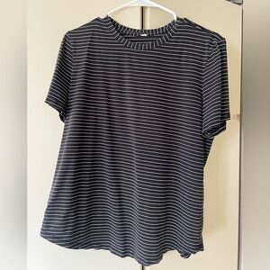 Lululemon Love Crew t shirt